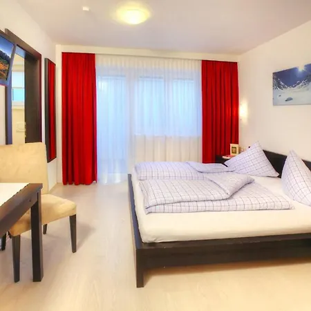 Haus Pia Apartman Sölden